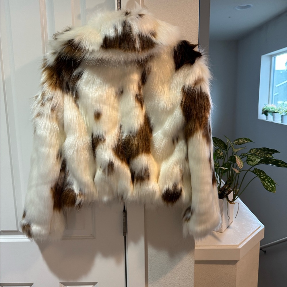 Abercrombie & Fitch Faux Fur Jacket - White and Brown - Picture 3 of 4